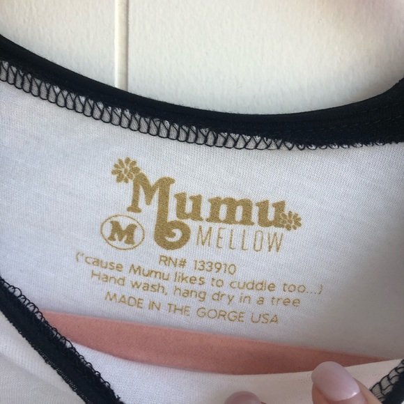 NWT Show Me Your Mumu Professional Tailgater Tee - Picture 5 of 6